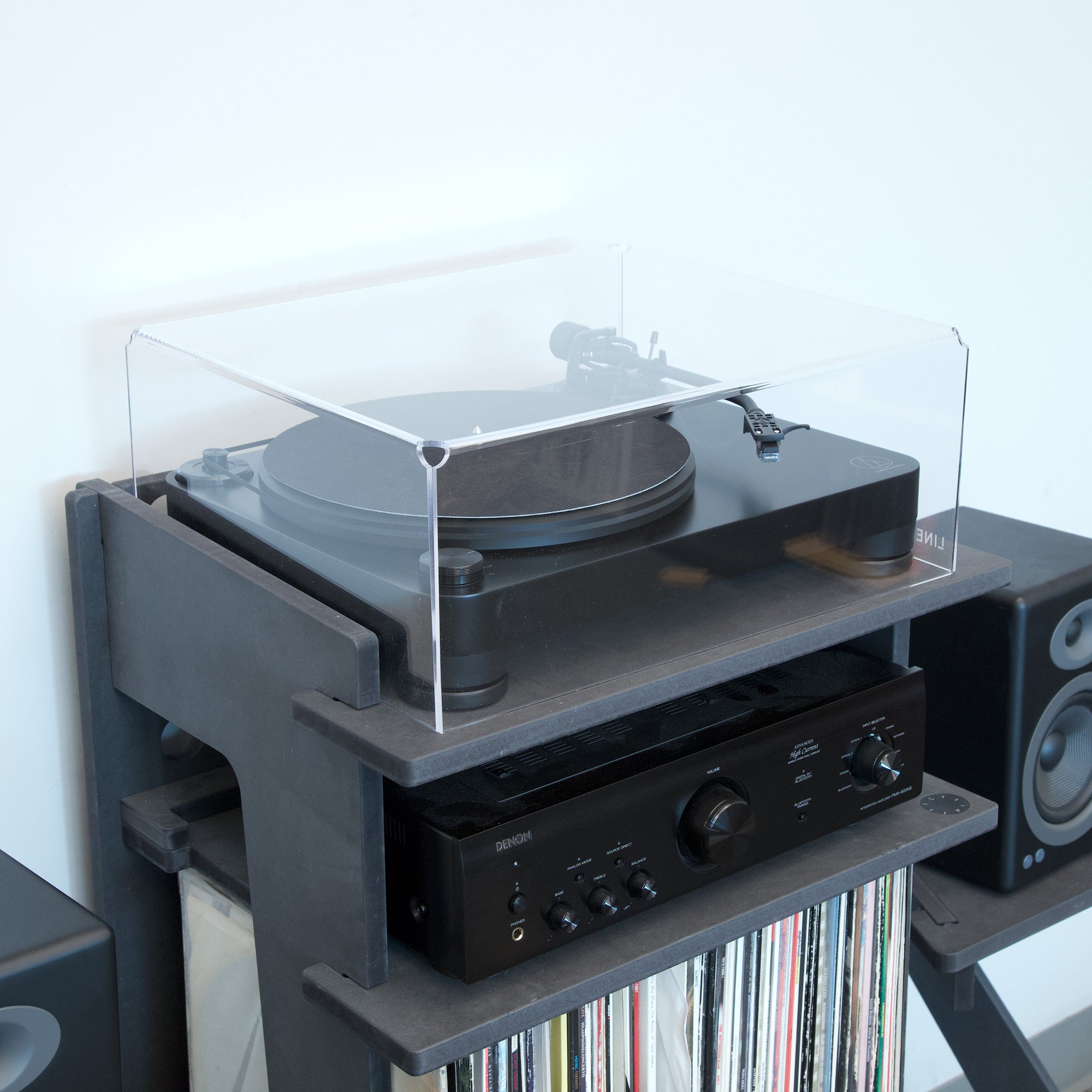 Turntable Stand by Line Phono - Ideal Turntable Furniture
